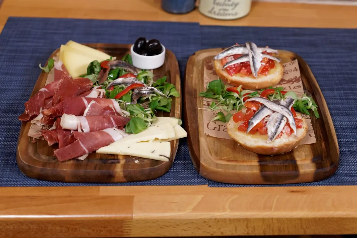 Cold starters board at Miki's Food & Bar in Trogir old town